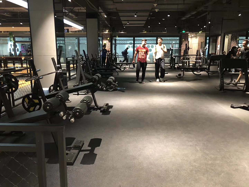 快盈VIII智能健身器材