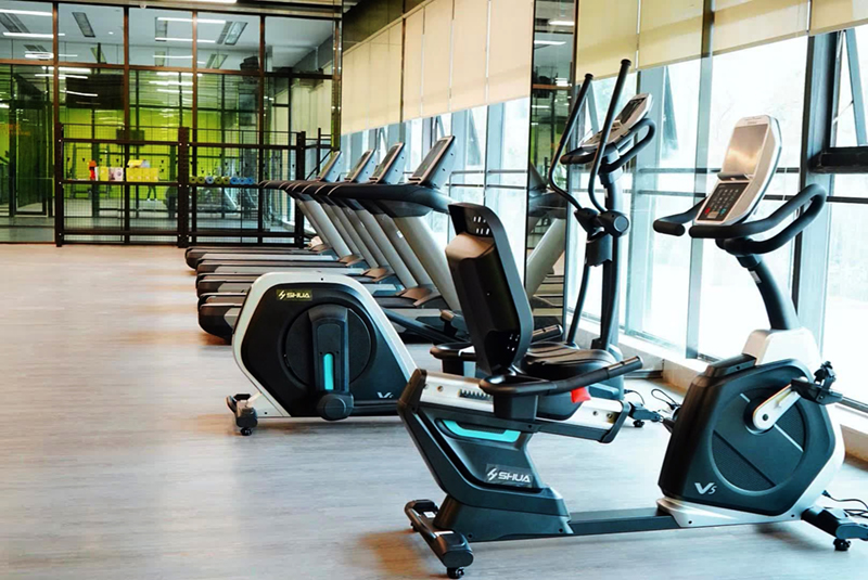 酒店健身房器材,高端商用健身器材,室内健身器材-广西快盈VIII体育健身器材有限公司