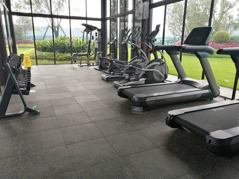 房地产健身房器材,企事业单位健身器材-广西快盈VIII体育健身器材有限公司